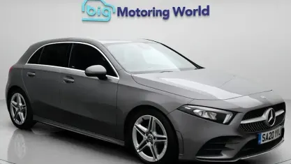 Begagnad Mercedes A200 AMG line 163 HK (119 kW) 2020 Grå Halvkombi