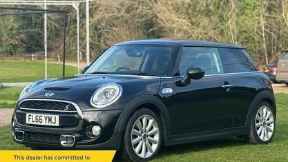 Używany Mini Cooper S Hatch 192 KM (141 kW) 2016 Czarny Hatchback