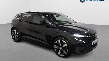 Black Used 2023 Renault Megane E-Tech Techno Hatchback | £19,049 (Fair price)