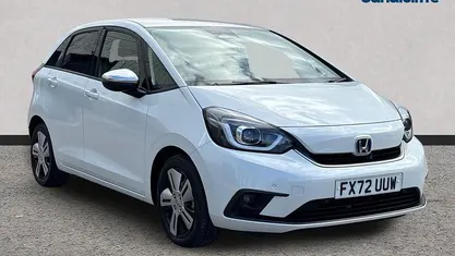 Begagnad Honda Jazz Hybrid 109 HK (80 kW) 2023 Vit Halvkombi