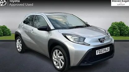 Used Toyota Aygo X PURE 72 HP (52 kW) 2025 SUV