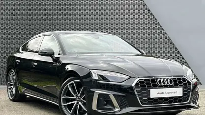 Begagnad Audi A5 Sportback S-Line 150 HK (110 kW) 2024 Svart Halvkombi