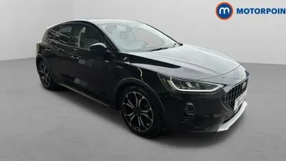 Used Ford Focus Active X 125 HP (91 kW) 2024 Black Hatchback