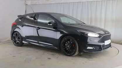 Used Ford Focus ST 185 HP (136 kW) 2016 Hatchback