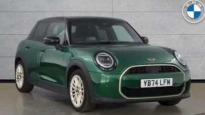 Used Mini Cooper Exclusive 150 kW (204 HP) 2026 Hatchback