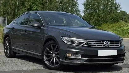 Used VW Passat R-line 190 HP (139 kW) 2016 Sedan