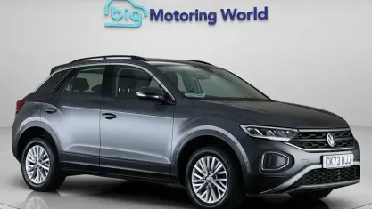 Usado VW T-Roc Life 150 HP (110 kW) 2025 SUV