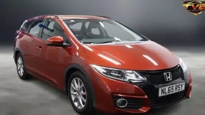 Used Honda Civic SE Plus 120 HP (88 kW) 2015 Red Estate