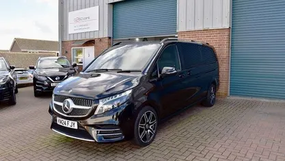 Used Mercedes V300 AMG line 237 HP (174 kW) 2023 Black MPV