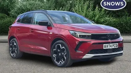 Second-hand Vauxhall Grandland X Ultimate 224 CP (164 kW) 2024 Roșu SUV
