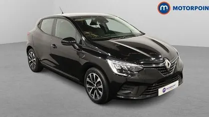Used 2023 Renault Clio V Evolution Hatchback | £12,549 (Fair price)