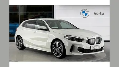 Used BMW 118 M Sport 140 HP (102 kW) 2023 White Hatchback