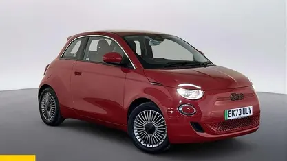 Second-hand Fiat 500e Red 86 kW (118 CP) 2026 Hatchback