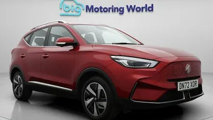 Used MG ZS Trophy 114 kW (156 HP) 2022 Red SUV