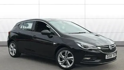 Used Vauxhall Astra SRi 200 HP (147 kW) 2019 Hatchback