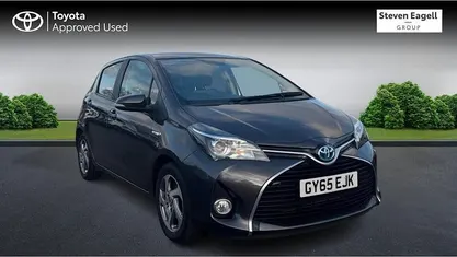 Used 2016 Toyota Yaris Hybrid Hatchback | £13,049 (Fair price)