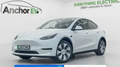 Used Tesla Model Y Long Range AWD 286 kW (389 HP) 2022 White SUV