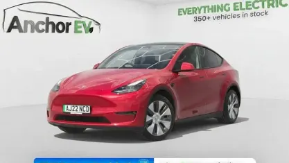 Used Tesla Model Y Long Range AWD 286 kW (389 HP) 2025 SUV