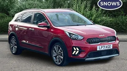 Used Kia Niro 141 HP (103 kW) 2022 Red SUV