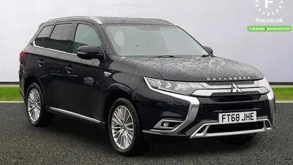 Used Mitsubishi Outlander P-HEV 177 HP (130 kW) 2018 Black Estate