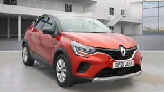 Red/black Used 2021 Renault Captur Iconic SUV | £13,299 (Fair price)
