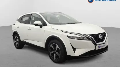Used Nissan Qashqai N-Connecta 140 HP (102 kW) 2022 White SUV