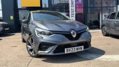 Used Renault Clio RS Line 90 HP (66 kW) 2023 Grey Hatchback