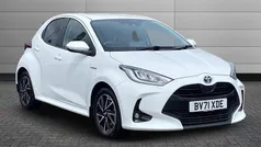 Used 2021 Toyota Yaris Hybrid Design Hatchback | £13,891 (Fair price)