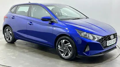Used Hyundai i20 SE 101 HP (74 kW) 2022 Blue Hatchback