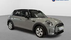 Used 2022 Mini Cooper Classic Hatchback | £13,999 (Fair price)