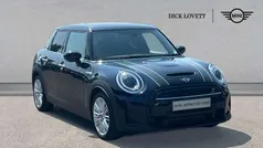 Black Used 2023 Mini Cooper S Exclusive Hatchback | £23,995 (Fair price)