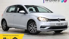 Used 2019 VW Golf VII SE Hatchback | £13,500 (Fair price)