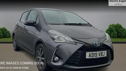 Used 2019 Toyota Yaris Hybrid Hatchback | £12,295 (Fair price)