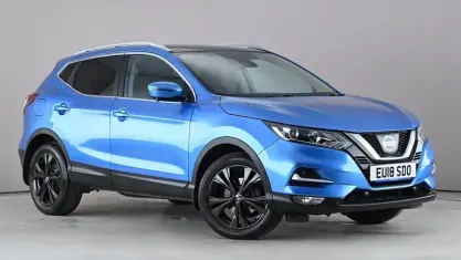 Used Nissan Qashqai N-Connecta 116 HP (85 kW) 2018 Blue SUV