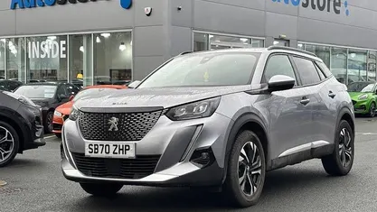 Used Peugeot 2008 Allure Premium 131 HP (96 kW) 2022 SUV