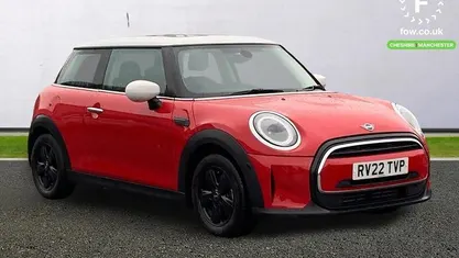 Used 2022 Mini Cooper Comfort Hatchback | £16,599 (Good price)