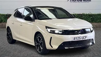 Used Vauxhall Corsa Ultimate 101 HP (74 kW) 2025 White Hatchback