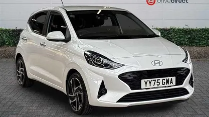 Special solid paint atlas white New 2025 Hyundai i10 Premium Hatchback | £16,800 (Fair price)