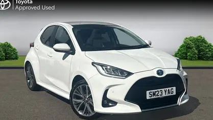 Second-hand Toyota Yaris Hybrid 116 CP (85 kW) 2023 Hatchback