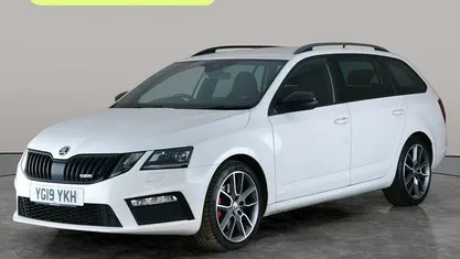 Used Skoda Octavia vRS 184 HP (135 kW) 2019 Estate