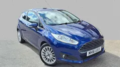 Blue Used 2016 Ford Fiesta Zetec Hatchback | £6,320 (Fair price)