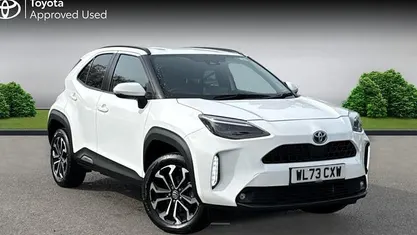 Used Toyota Yaris Hybrid Design 116 HP (85 kW) 2026 Estate