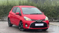 Red Used 2016 Toyota Yaris Design Hatchback | £9,445 (Fair price)