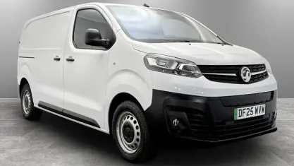 Used Vauxhall Vivaro 100 kW (136 HP) 2023 MPV