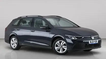 Used VW Golf VIII Life 131 HP (96 kW) 2023 Estate