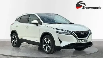 Used Nissan Qashqai N-Connecta 190 HP (139 kW) 2023 White SUV