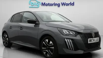 Used Peugeot 208 Allure 101 HP (74 kW) 2024 Grey Hatchback
