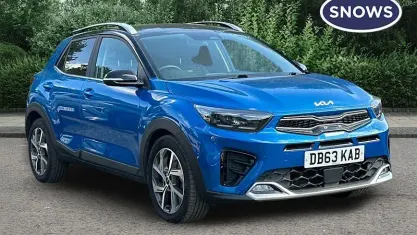 Used Kia Stonic GT-Line S 120 HP (88 kW) 2023 Azure blue SUV
