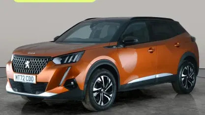 Second-hand Peugeot 2008 GTi 131 CP (96 kW) 2022 Portocaliu SUV