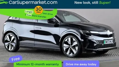 Begagnad Renault Megane E-Tech Techno 160 kW (218 HK) 2023 Halvkombi